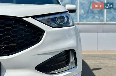 Внедорожник / Кроссовер Ford Edge 2021 в 