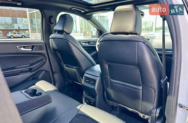 Внедорожник / Кроссовер Ford Edge 2021 в 