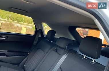 Внедорожник / Кроссовер Ford Edge 2018 в 