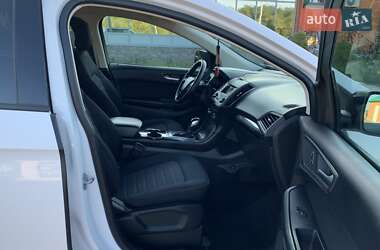 Внедорожник / Кроссовер Ford Edge 2018 в 