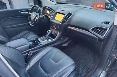 Внедорожник / Кроссовер Ford Edge 2015 в 