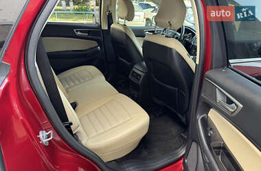 Внедорожник / Кроссовер Ford Edge 2015 в 