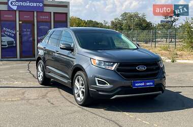 Внедорожник / Кроссовер Ford Edge 2015 в 
