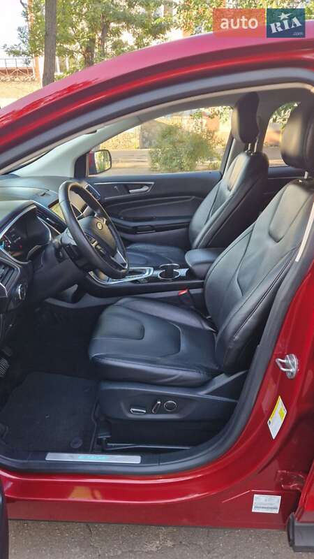 Позашляховик / Кросовер Ford Edge 2016 в Миколаєві