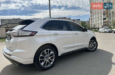 Позашляховик / Кросовер Ford Edge 2016 в 