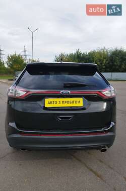 Внедорожник / Кроссовер Ford Edge 2015 в 