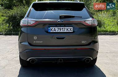 Позашляховик / Кросовер Ford Edge 2015 в 