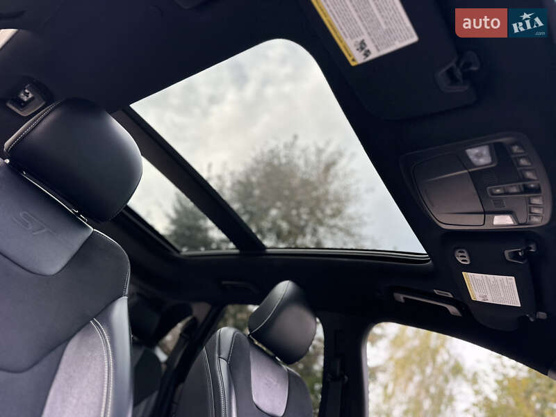 Позашляховик / Кросовер Ford Edge 2019 в Києві