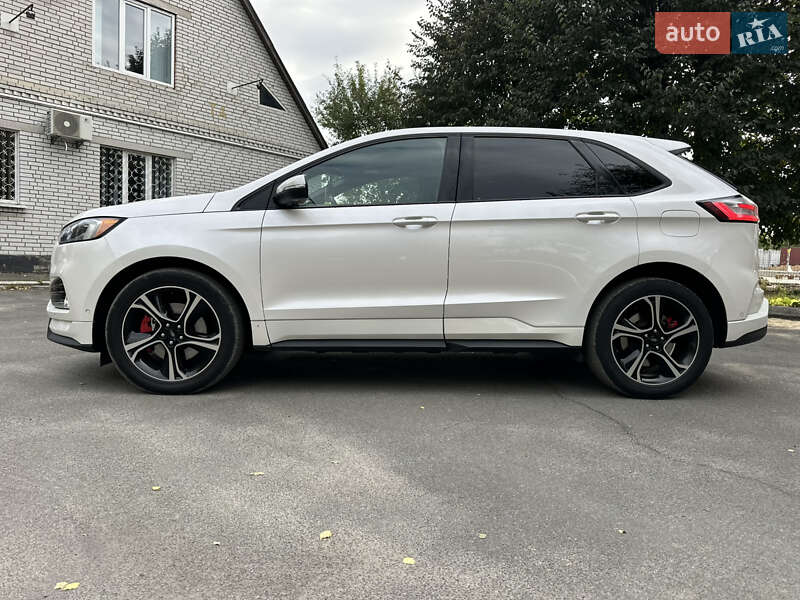 Позашляховик / Кросовер Ford Edge 2019 в Києві