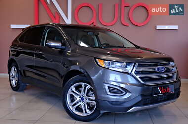 Внедорожник / Кроссовер Ford Edge 2016 в 