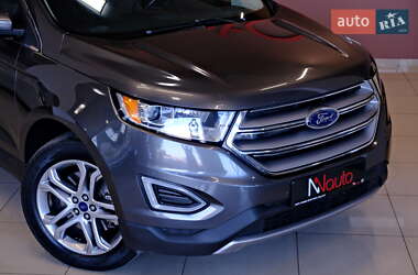 Внедорожник / Кроссовер Ford Edge 2016 в 