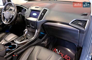 Внедорожник / Кроссовер Ford Edge 2016 в 