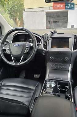 Внедорожник / Кроссовер Ford Edge 2019 в 