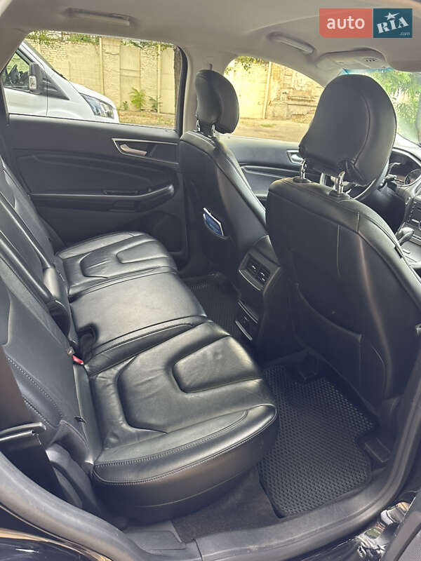 Внедорожник / Кроссовер Ford Edge 2016 в Николаеве