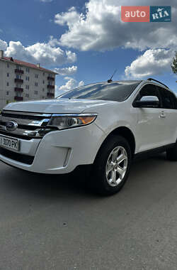 Позашляховик / Кросовер Ford Edge 2014 в 
