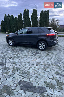 Внедорожник / Кроссовер Ford Edge 2021 в 