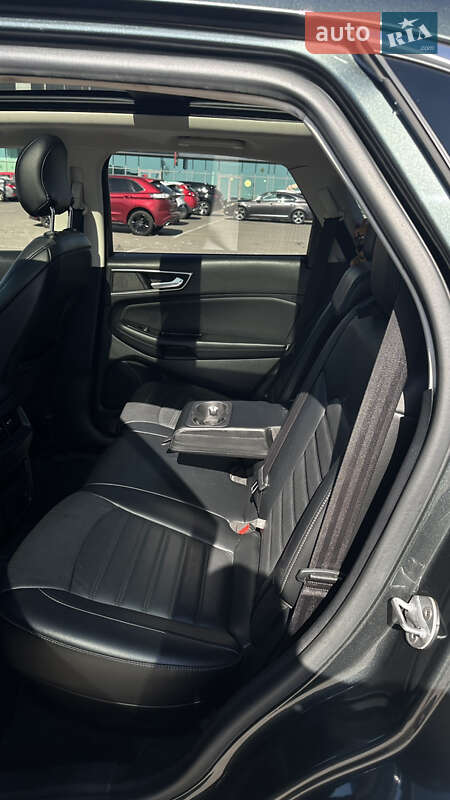 Позашляховик / Кросовер Ford Edge 2015 в Києві