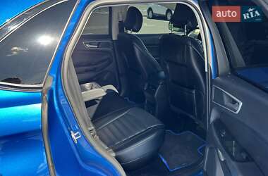 Внедорожник / Кроссовер Ford Edge 2018 в 