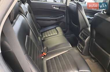 Позашляховик / Кросовер Ford Edge 2019 в 