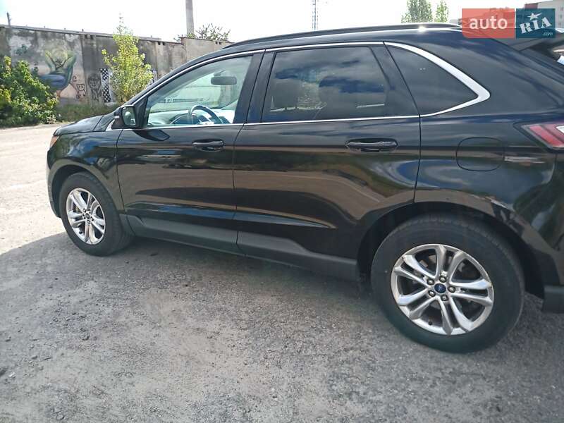 Внедорожник / Кроссовер Ford Edge 2015 в Ровно фото 9 Внедорожник / Кроссовер Ford Edge 2015 в Ровно