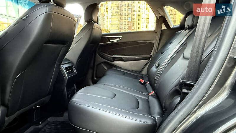 Внедорожник / Кроссовер Ford Edge 2016 в Запорожье
