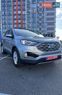 Внедорожник / Кроссовер Ford Edge 2021 в 