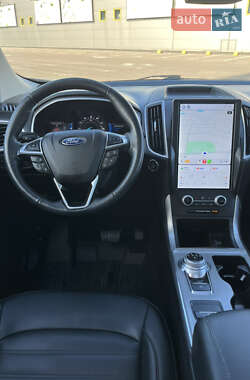 Внедорожник / Кроссовер Ford Edge 2021 в 