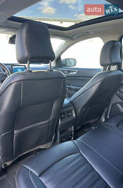 Внедорожник / Кроссовер Ford Edge 2021 в 