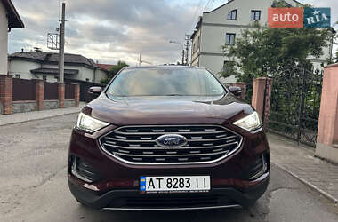 Позашляховик / Кросовер Ford Edge 2022 в 