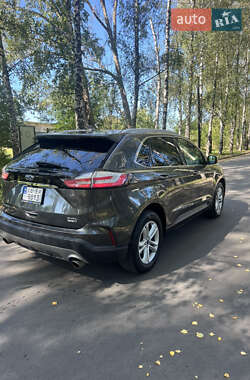 Позашляховик / Кросовер Ford Edge 2019 в Чернівцях фото 3 Позашляховик / Кросовер Ford Edge 2019 в Чернівцях