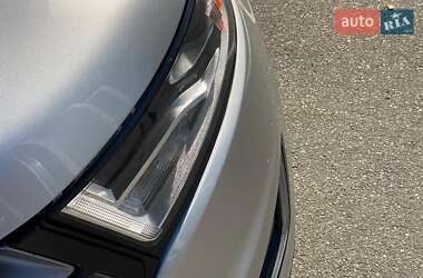 Внедорожник / Кроссовер Ford Edge 2017 в 