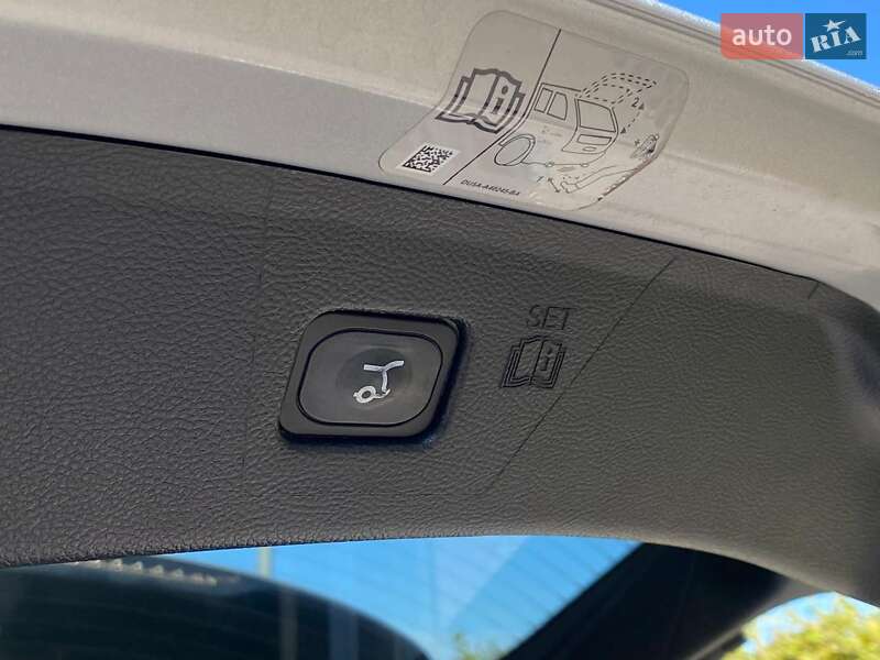 Внедорожник / Кроссовер Ford Edge 2017 в Ровно