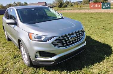 Позашляховик / Кросовер Ford Edge 2021 в 