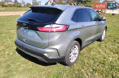 Позашляховик / Кросовер Ford Edge 2021 в 