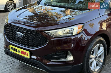 Позашляховик / Кросовер Ford Edge 2020 в 