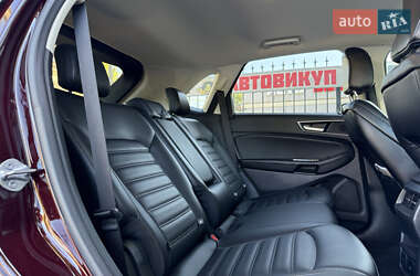 Позашляховик / Кросовер Ford Edge 2020 в 