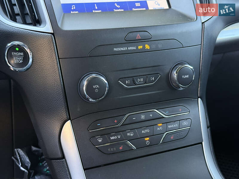 Позашляховик / Кросовер Ford Edge 2020 в Миколаєві