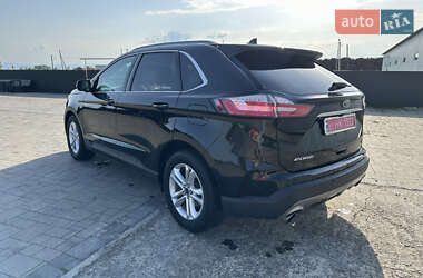 Внедорожник / Кроссовер Ford Edge 2019 в 