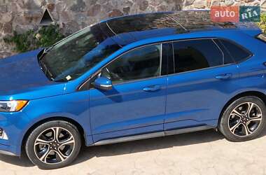 Внедорожник / Кроссовер Ford Edge 2020 в 