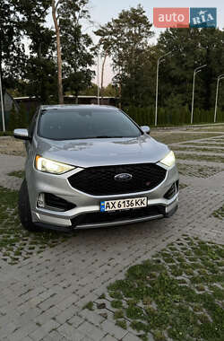Внедорожник / Кроссовер Ford Edge 2019 в 