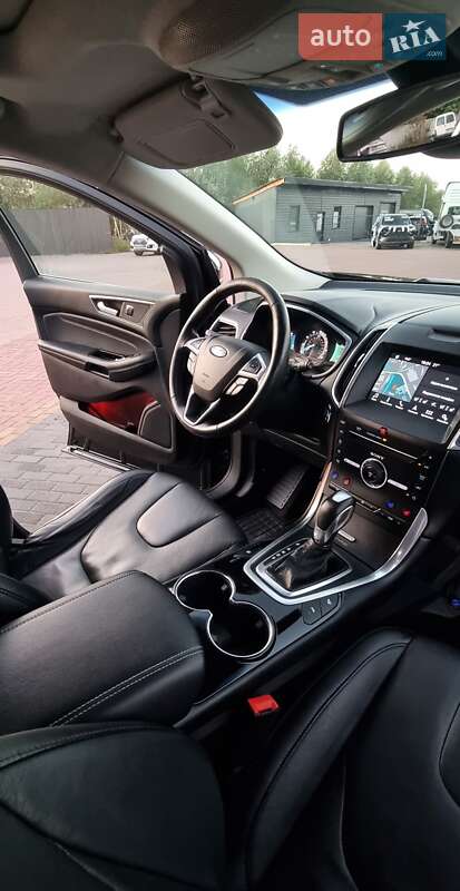 Внедорожник / Кроссовер Ford Edge 2016 в Ровно