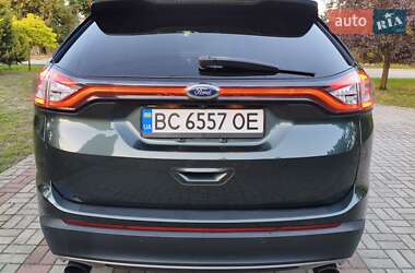 Позашляховик / Кросовер Ford Edge 2015 в 