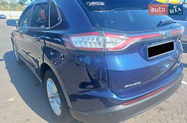 Внедорожник / Кроссовер Ford Edge 2016 в 