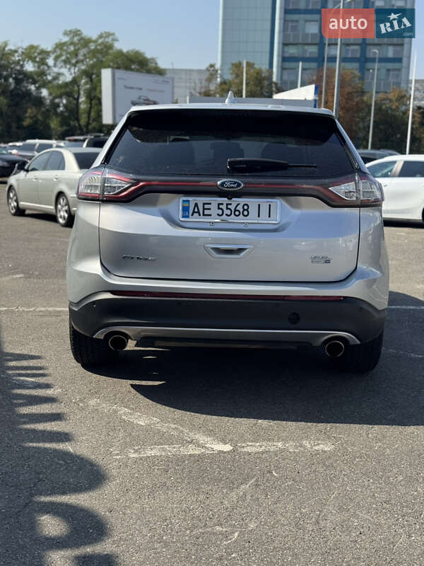 Позашляховик / Кросовер Ford Edge 2016 в Києві