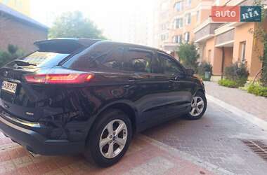 Внедорожник / Кроссовер Ford Edge 2020 в 