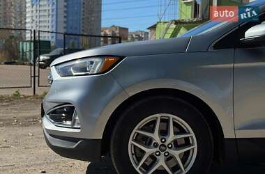 Внедорожник / Кроссовер Ford Edge 2021 в 