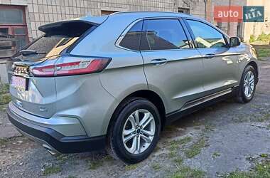 Позашляховик / Кросовер Ford Edge 2020 в 