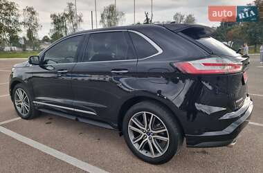 Внедорожник / Кроссовер Ford Edge 2019 в 