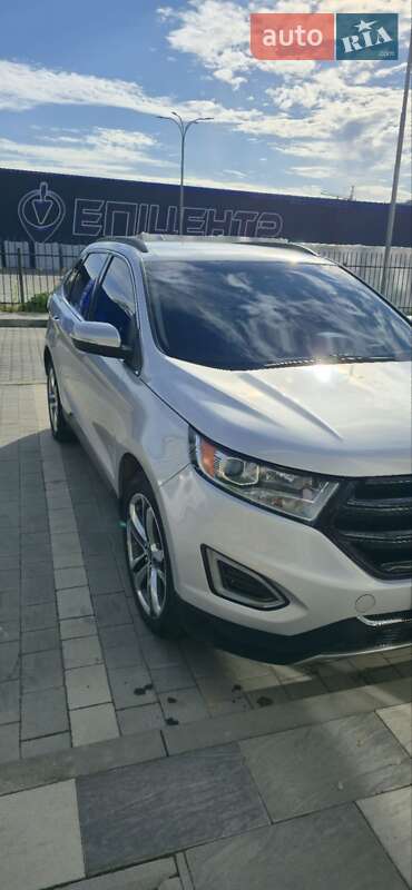 Внедорожник / Кроссовер Ford Edge 2016 в Ивано-Франковске