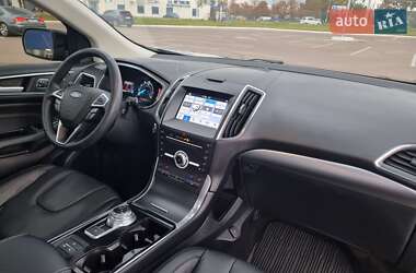 Внедорожник / Кроссовер Ford Edge 2019 в 